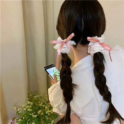 她不见了